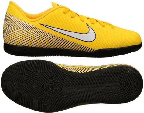 nike zaalvoetbalschoenen maat 39|indoor zaalvoetbalschoenen.